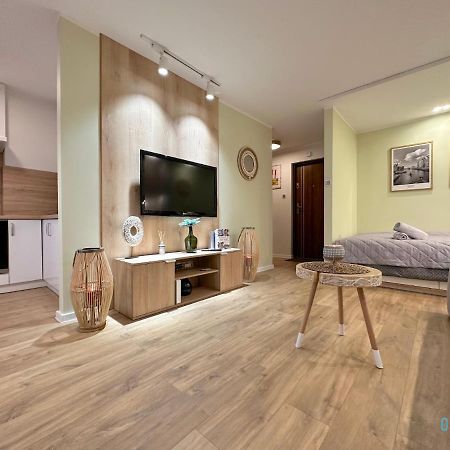 Boho Apartment - 10 Min To Old Town Gdansk,Pkp & Shopping Mall מראה חיצוני תמונה